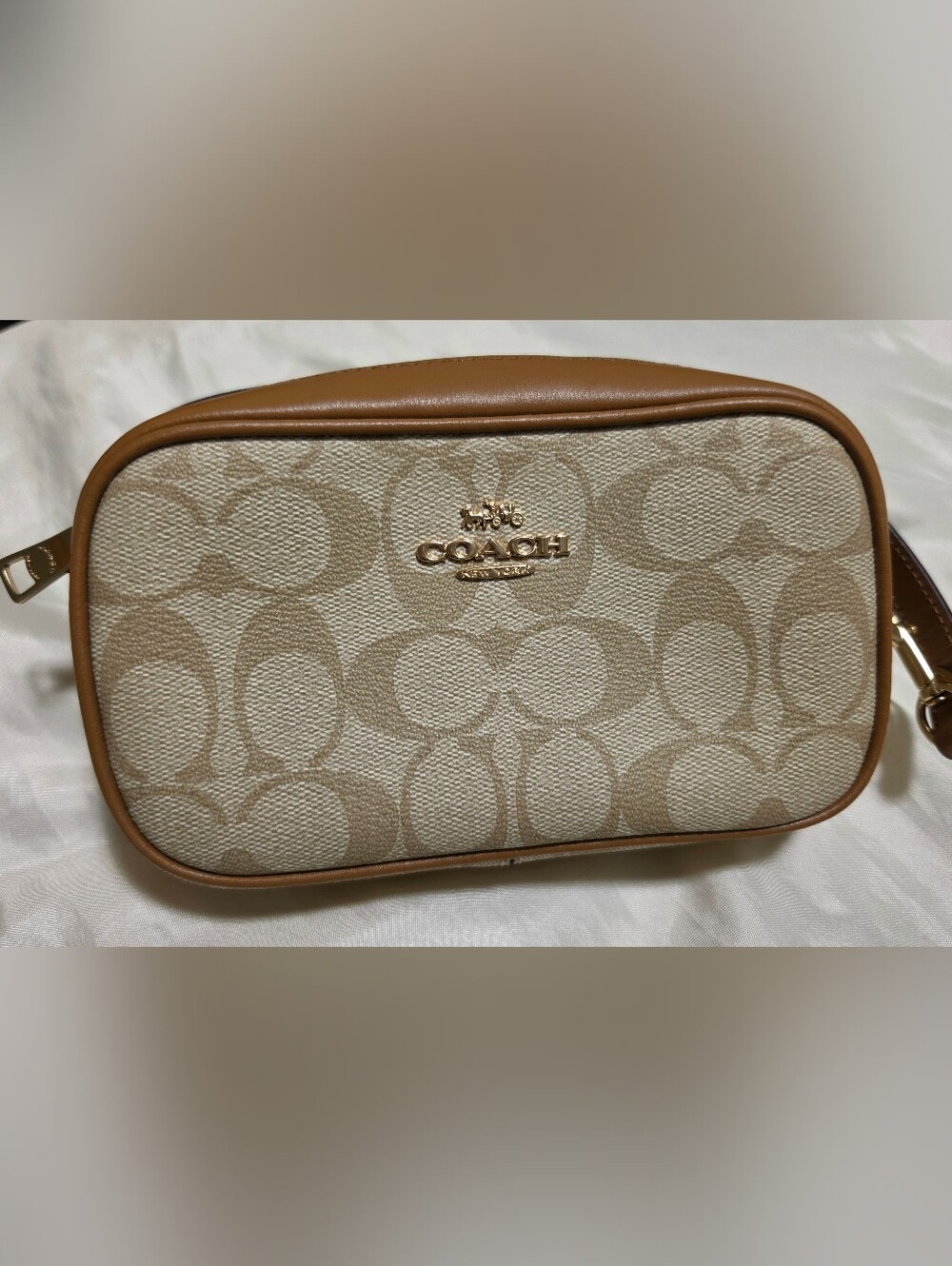 Coach - Jamie Wristlet - Light Khaki Signature Canvas Saddle Leather